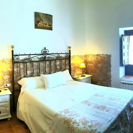 Apartamentos Turisticos Rurales Dos Fuentes Cordoba Exterior photo
