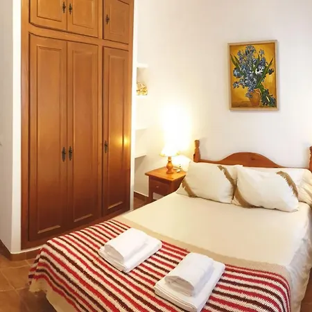 Apartamentos Turisticos Rurales Dos Fuentes Cordoba Exterior photo